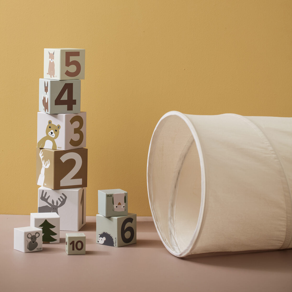 Spieltunnel für Kinder aus Stoff, off white