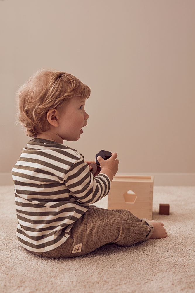 Formen Steckspiel für Kinder aus Holz in natur, ab 1 Jahr