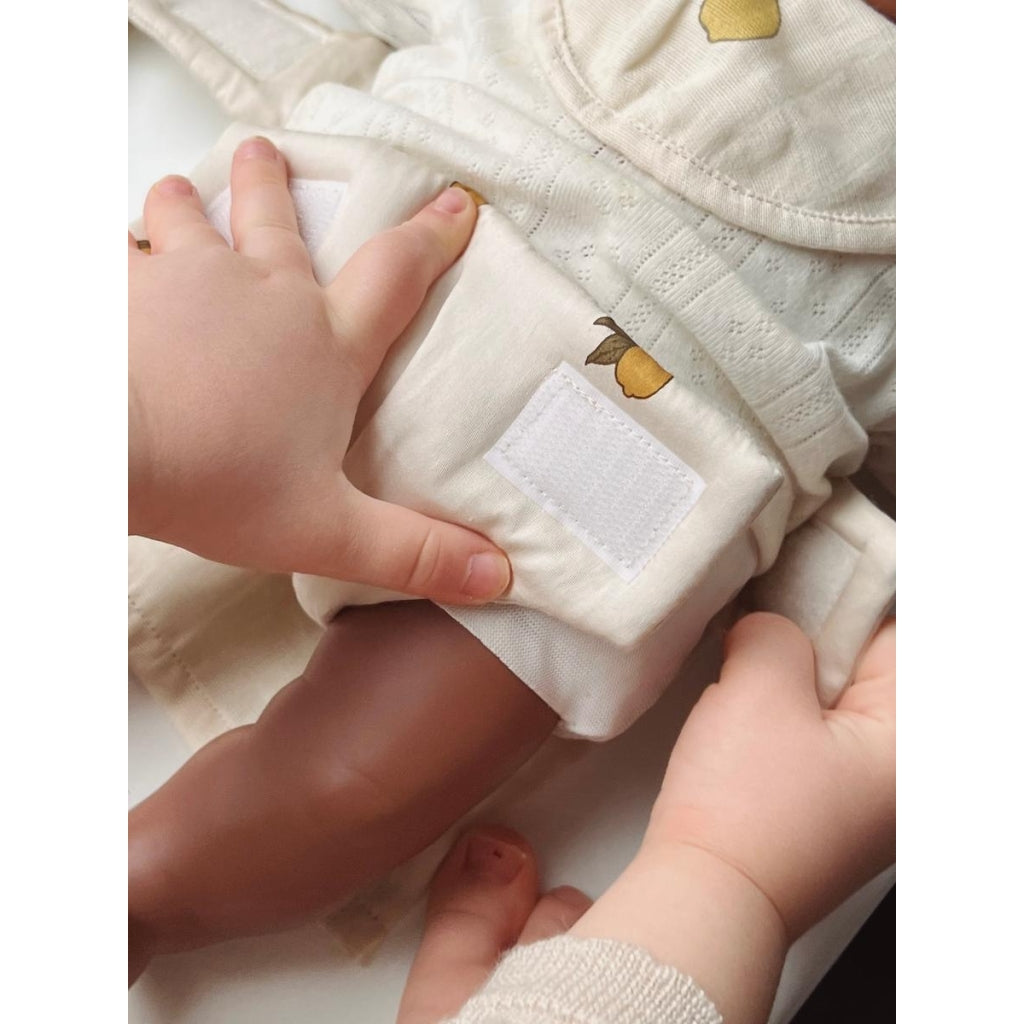Puppen Pflegeset mit Windel, Lätzchen und Decke, Zitrone