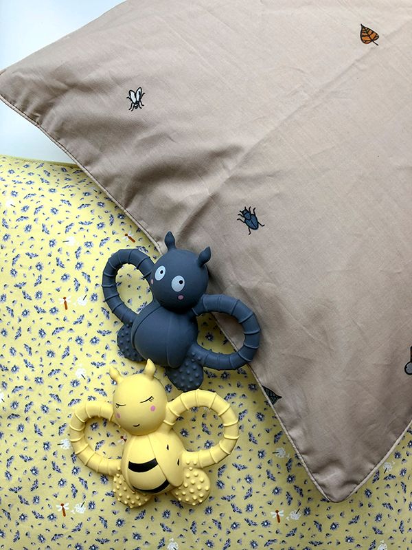 Baby Beißring Naturkautschuk, Felix the Fly, blau