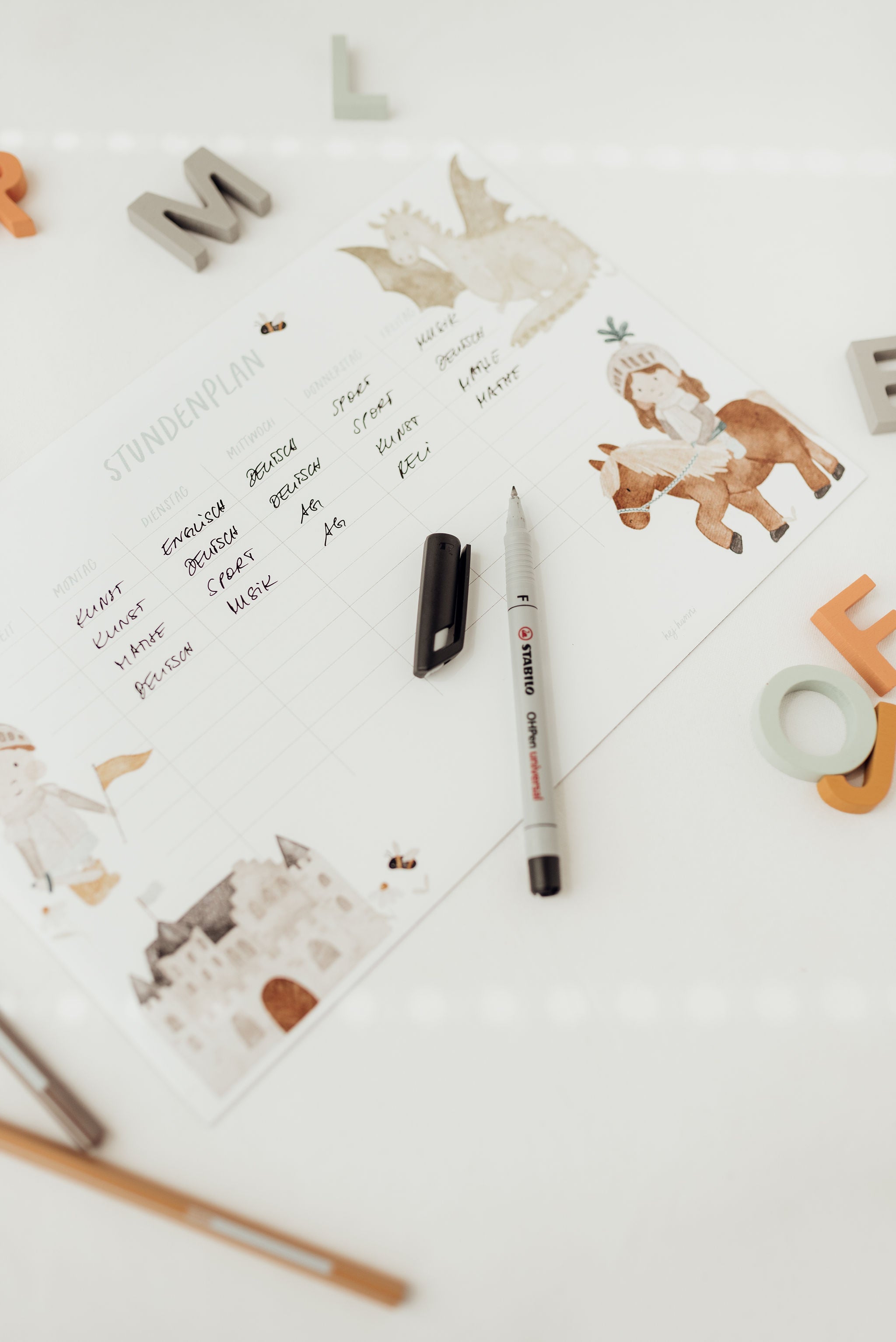 wiederverwendbarer Stundenplan, Ritter & Drachen